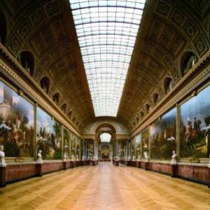 Gallery of Battles by Robert Polidori, hall with barrel vault, giant paintings along the walls and marble busts