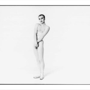 Les Grande Ballet DeLoony by Timothy white, male ballerina in white tights, ballett shoes and makeup