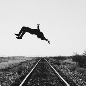 Shields, Train Tracks 2018, Silhouette jumping backflip ver train tracks