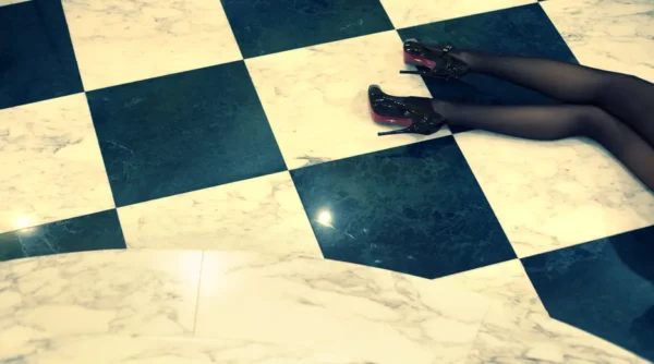 Argentini_Thea legs on marble II_lost woman