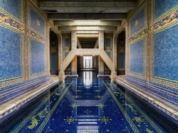 Listri_Hearst Castle PISCINA COPERTA opera blue gold interior arab pool