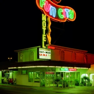 Albert Watson, Fun City, newn signs, motel, night, light, color